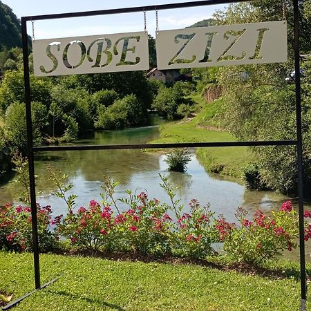 Sobe Zizi Bed & Breakfast Jajce Exterior photo