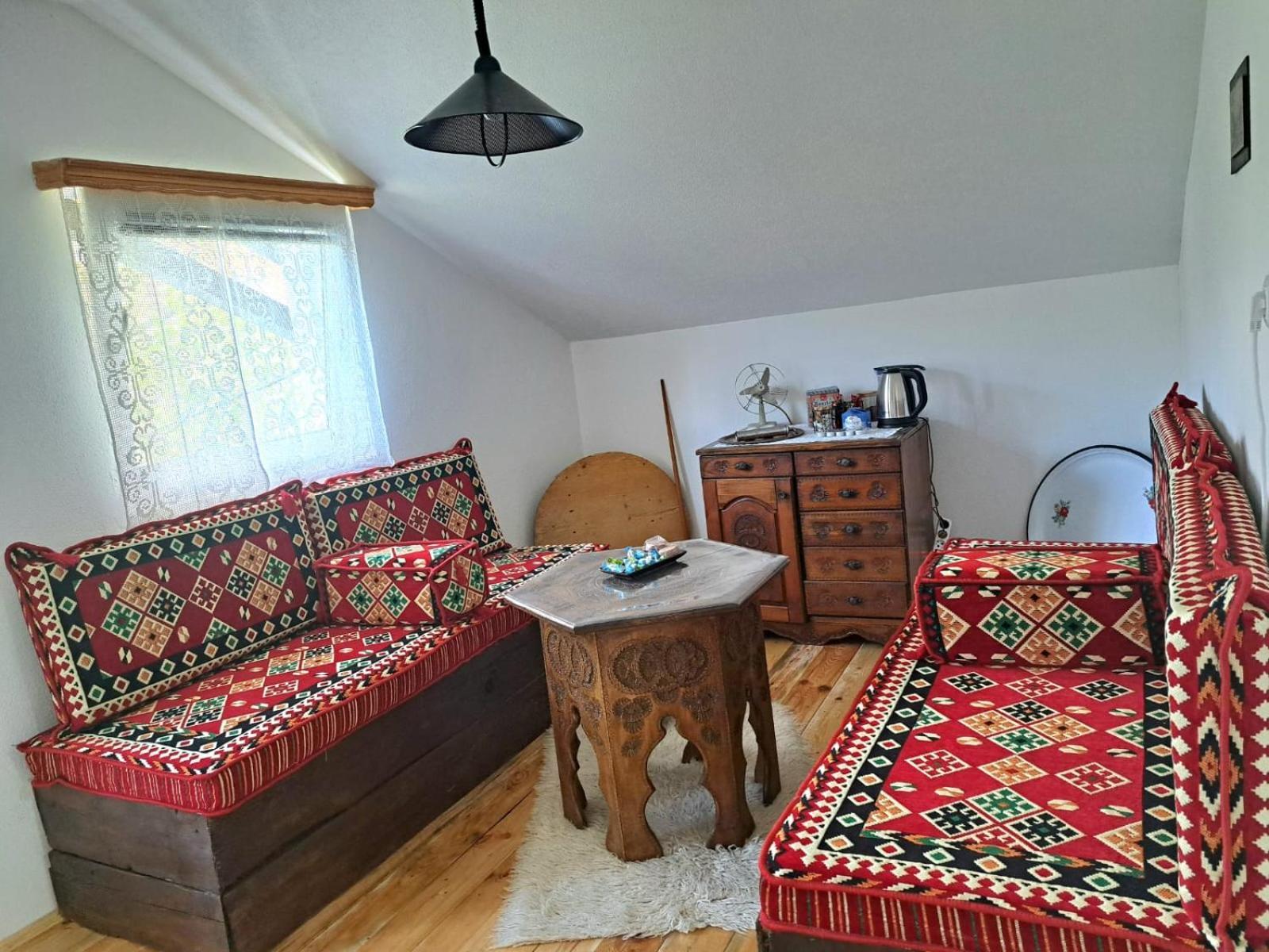 Sobe Zizi Bed & Breakfast Jajce Exterior photo