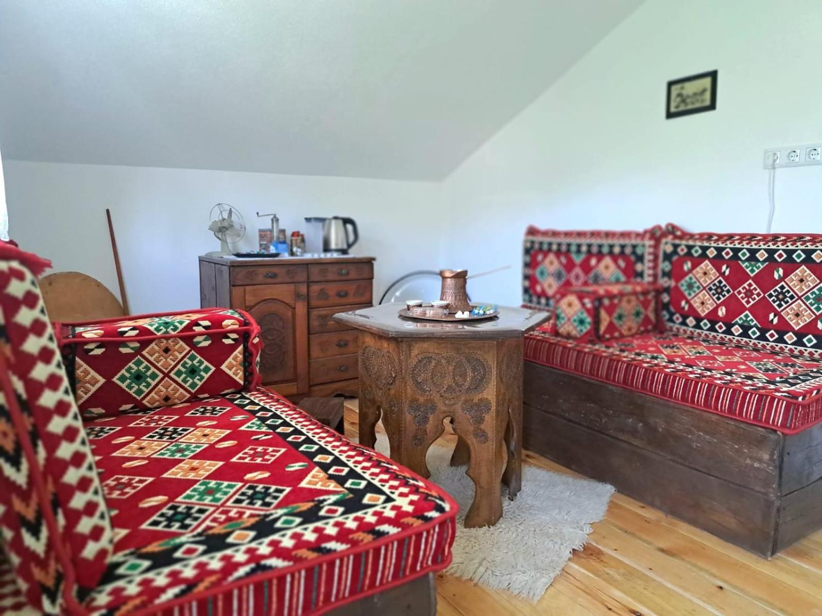 Sobe Zizi Bed & Breakfast Jajce Exterior photo